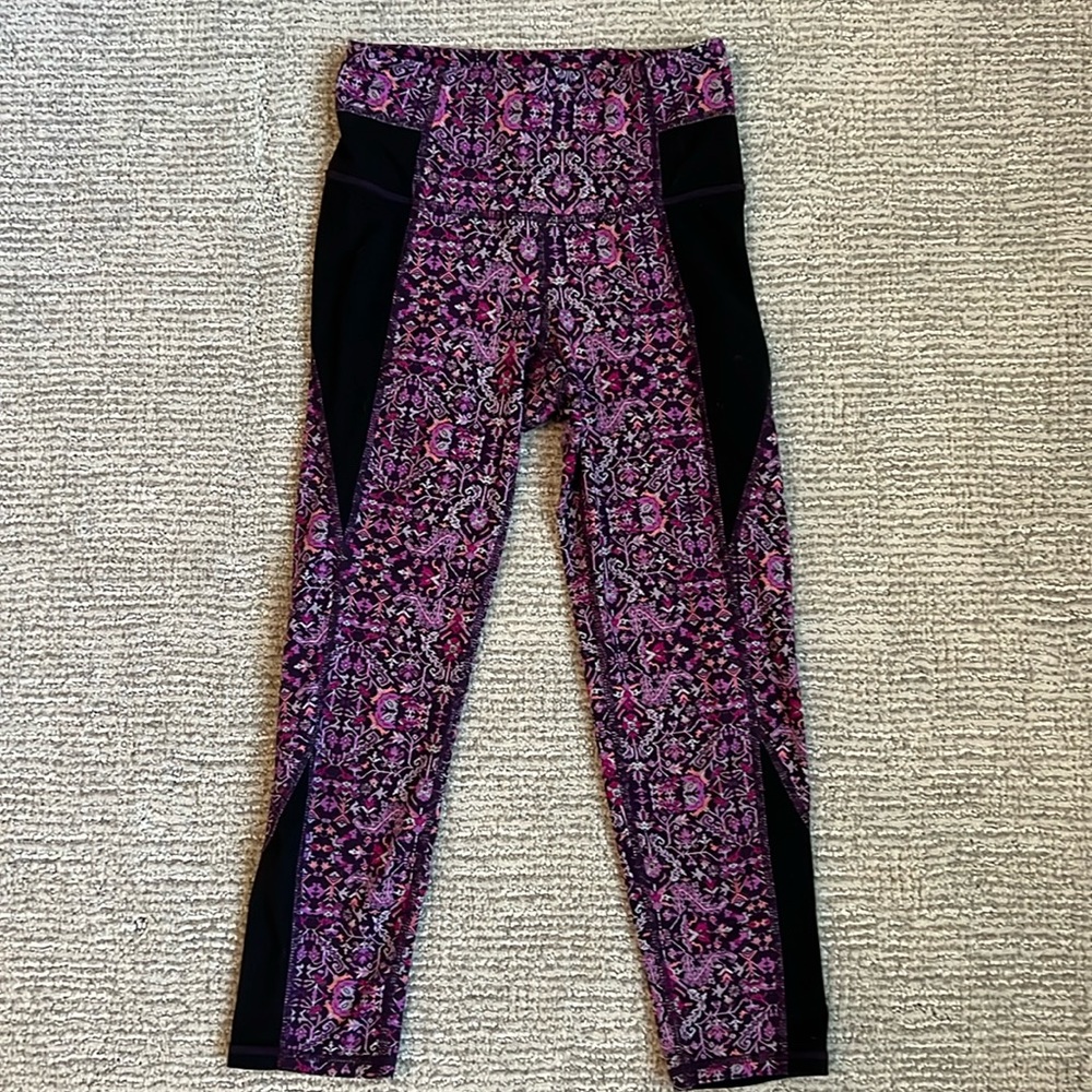 Girls Athleta leggings